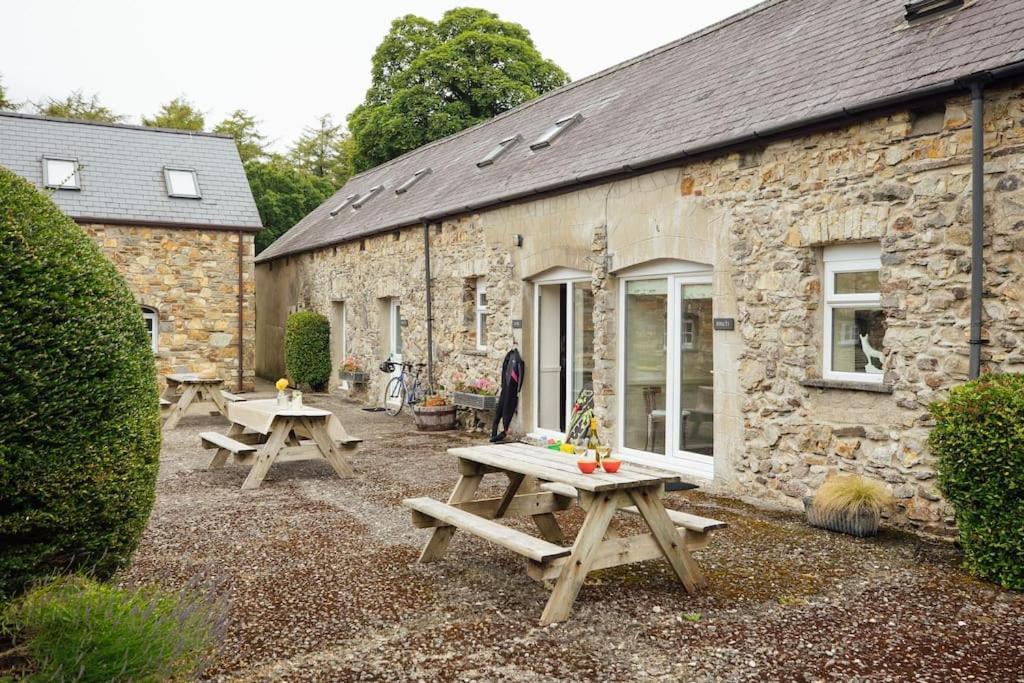 Barn Cottage - Family-Friendly Cottage With Heated Indoor Pool ハバーフォードウェスト エクステリア 写真