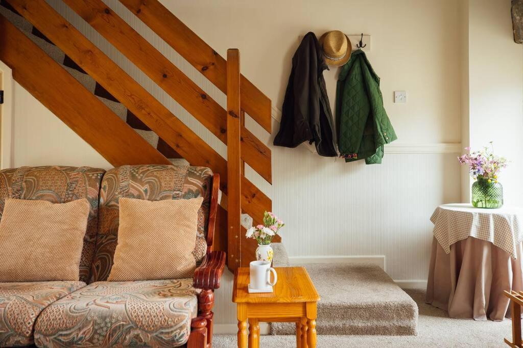 Barn Cottage - Family-Friendly Cottage With Heated Indoor Pool ハバーフォードウェスト エクステリア 写真